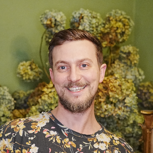 Speaker image for Kit Knowles