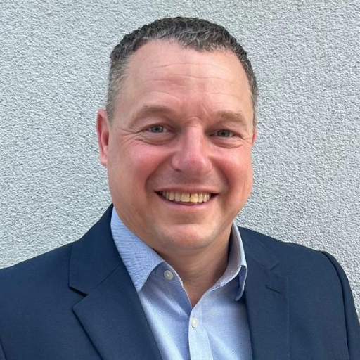 Speaker image for Gary Lawson