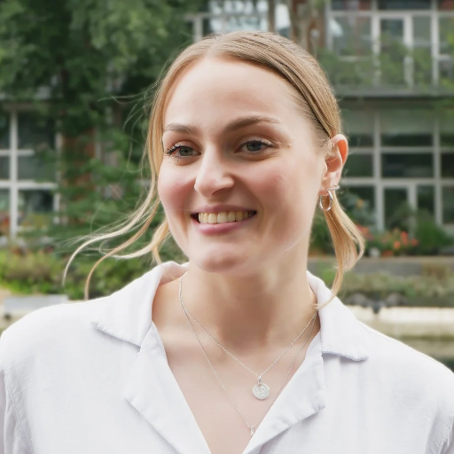 Speaker image for Sophie Davies