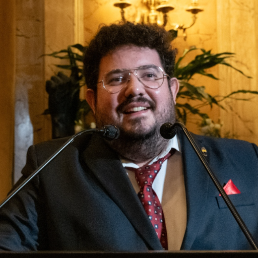 Nikolas Monti-Potsolakis - Black Lantern Marketing