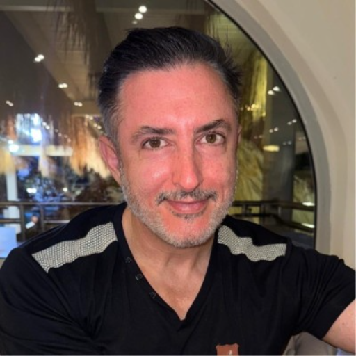 Daniel Lazarus - Revolver Gaming