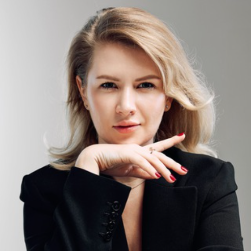 Alina Famenok - Already Media