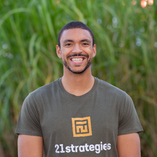 Speaker profile image for Leon Bender