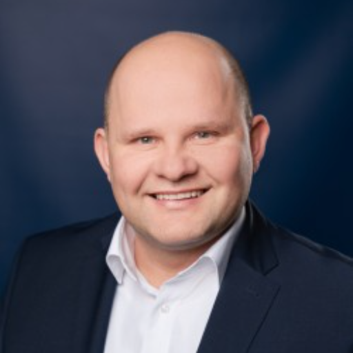 Speaker image for Bartek Panasewicz