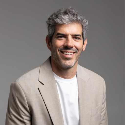 Victor Marti - Netflix