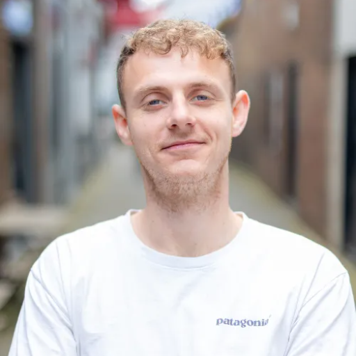 Max Agostini - Mash Media