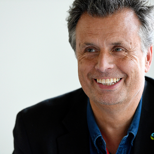 Speaker image for Simon Wright