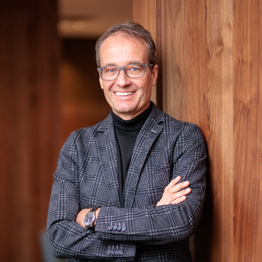 Speaker profile image for Dirk Führer